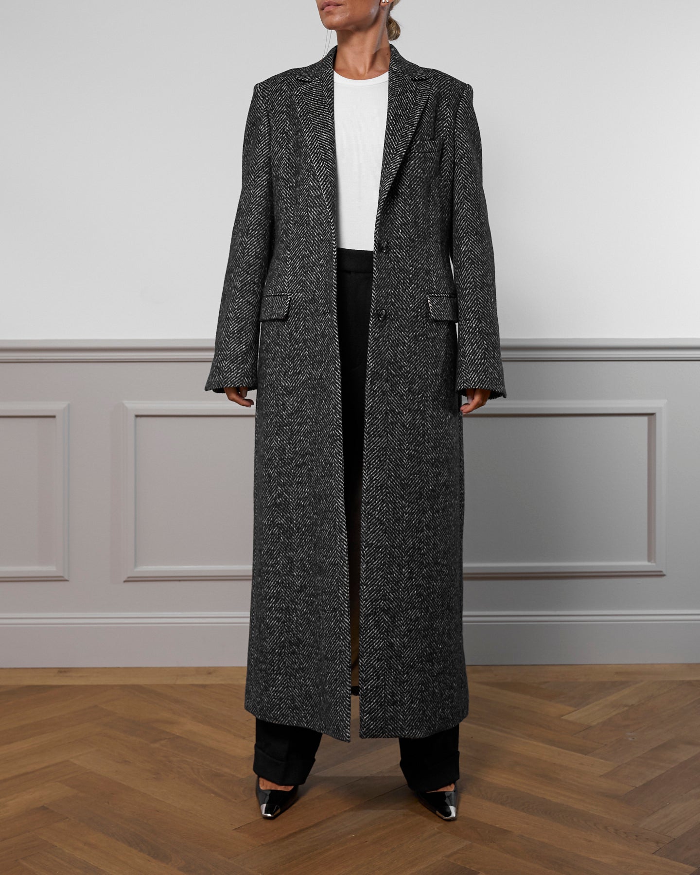Virgin Wool Coat "Julia" - Herringbone Black & White