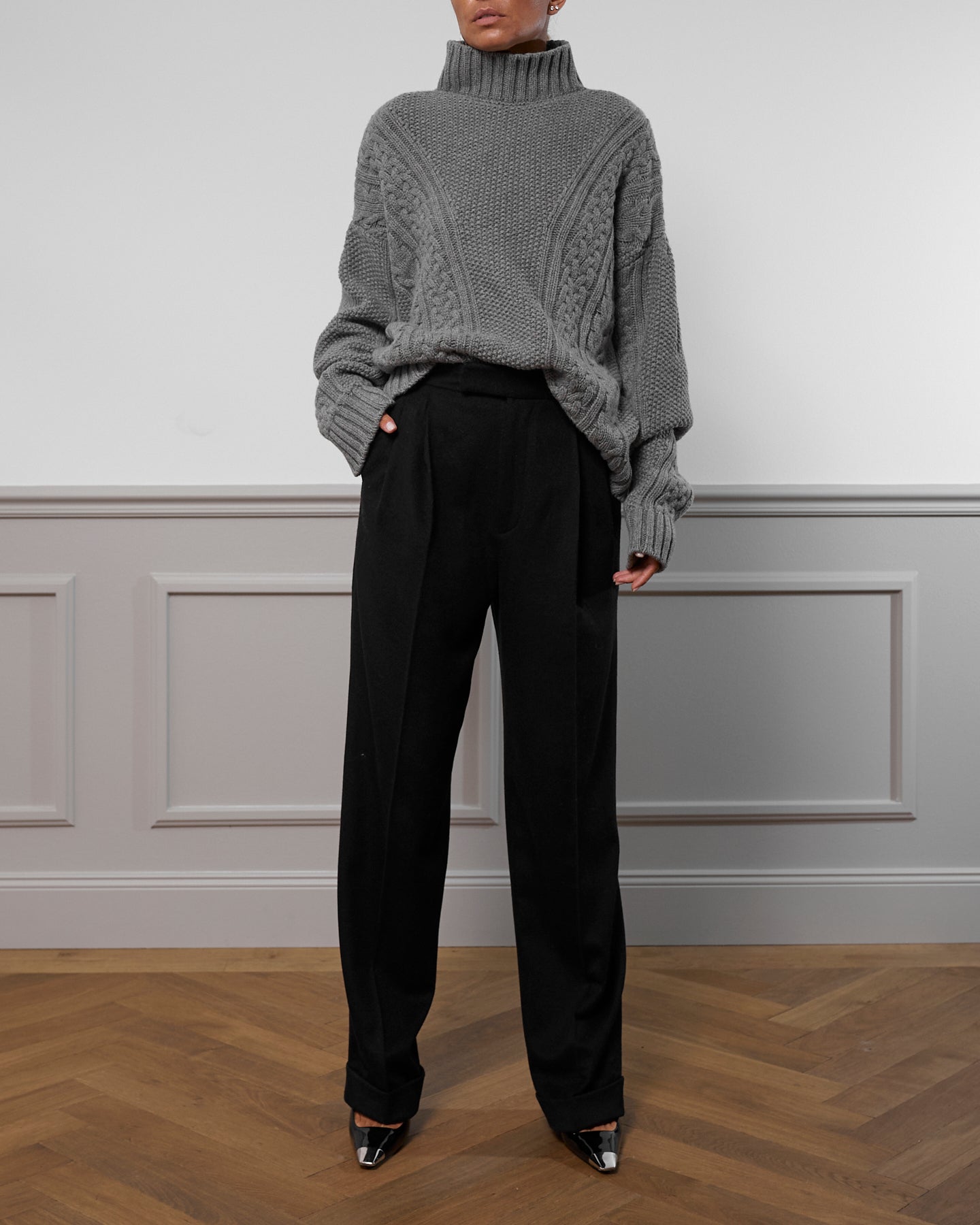 Cable Knit Cashmere Sweater